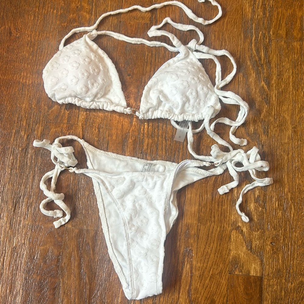 never worn shein triangle bikini!!